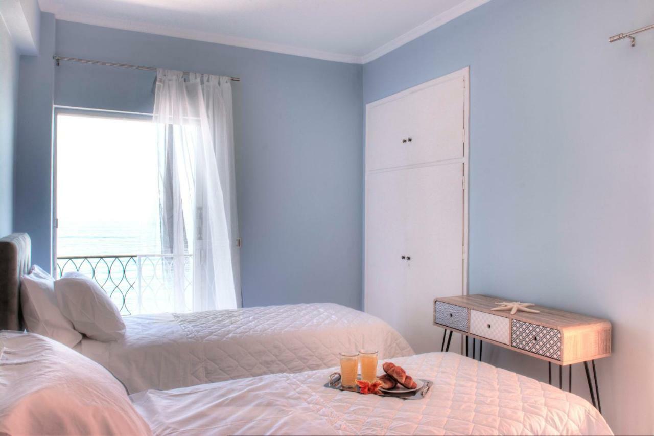 T8 Apartment On The Beach Беницес Екстериор снимка