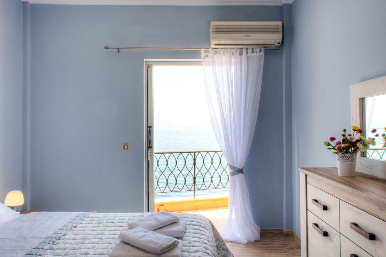 T8 Apartment On The Beach Беницес Екстериор снимка