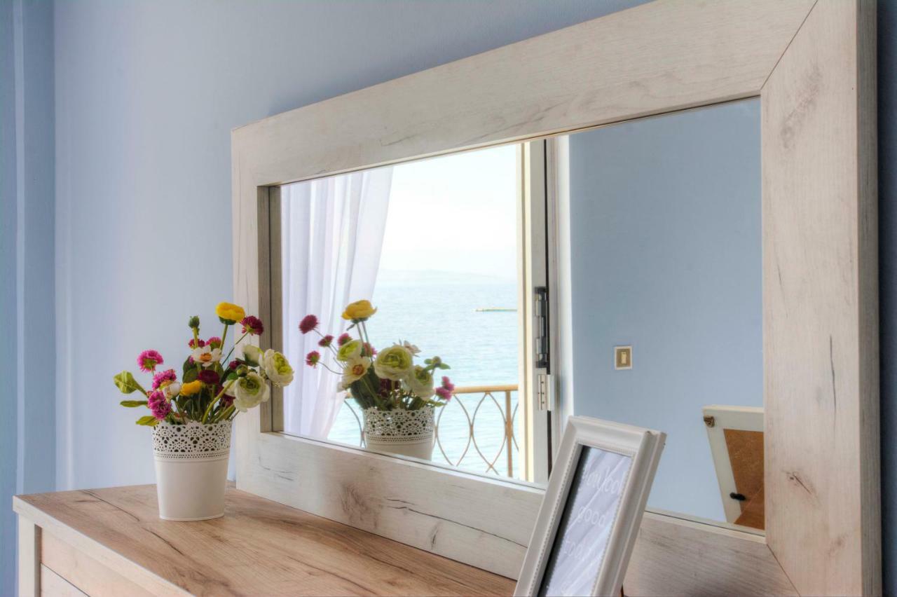 T8 Apartment On The Beach Беницес Екстериор снимка