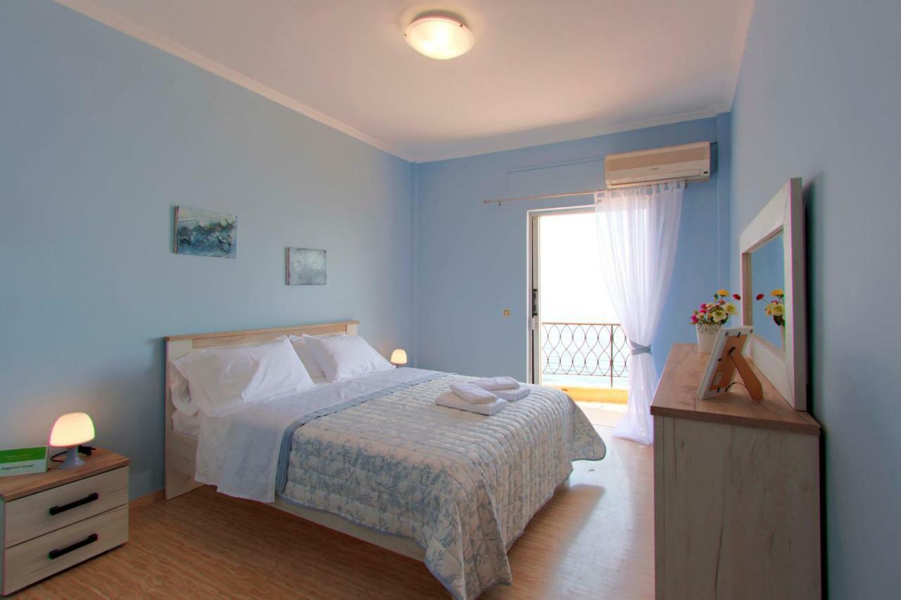 T8 Apartment On The Beach Беницес Екстериор снимка
