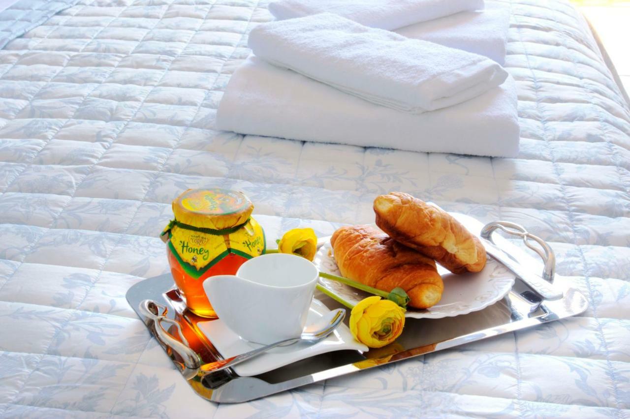T8 Apartment On The Beach Беницес Екстериор снимка